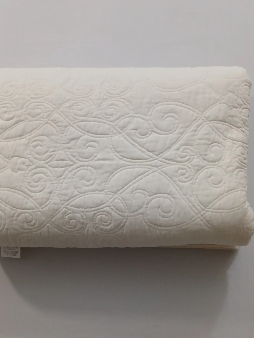 Laura Ashley Queen Quilt